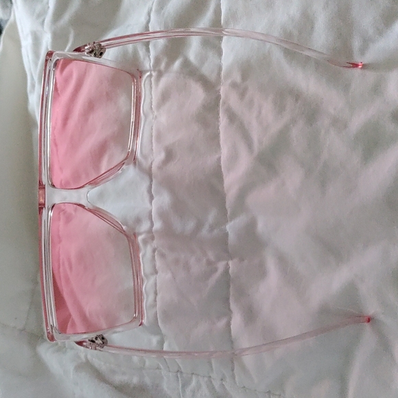 Barbie Glam Sunglasses - Picture 3 of 8